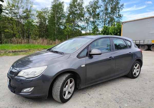 Opel Astra cena 15000 przebieg: 246730, rok produkcji 2010 z Biała Rawska małe 67